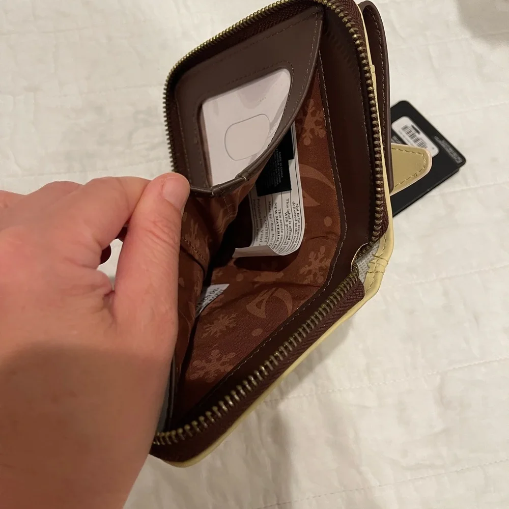 New Loungefly Star Wars Wallet - Picture 10 of 11